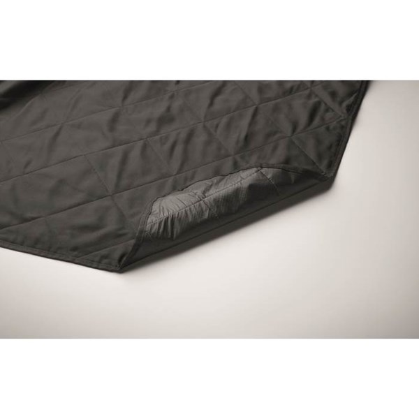 Obrázky: Čierna skladacia  pikniková deka s dlhým uchom, Obrázok 4